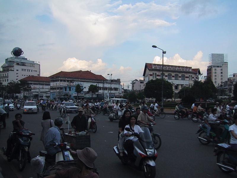 Vietnam 2001-54.jpg